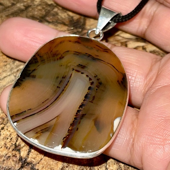 Montana Fire Agate Pendant 2 1/2” - Picture 6 of 10